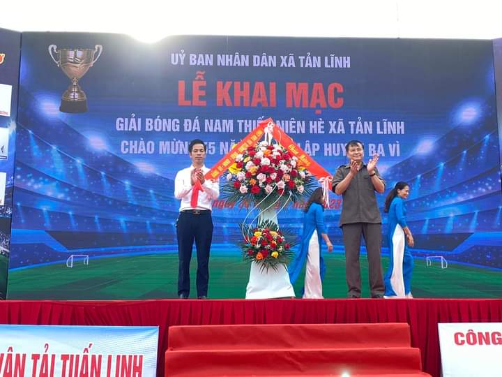 Tản Lĩnh: Khai mạc Giải bóng đá thiếu niên hè năm 2023 và gặp mặt tuyên dương các tập thể, cá nhân có thành tích xuất sắc trong các cuộc thi văn nghệ, thể thao chào mừng kỷ miện 55 năm thành lập huyện Ba Vì
